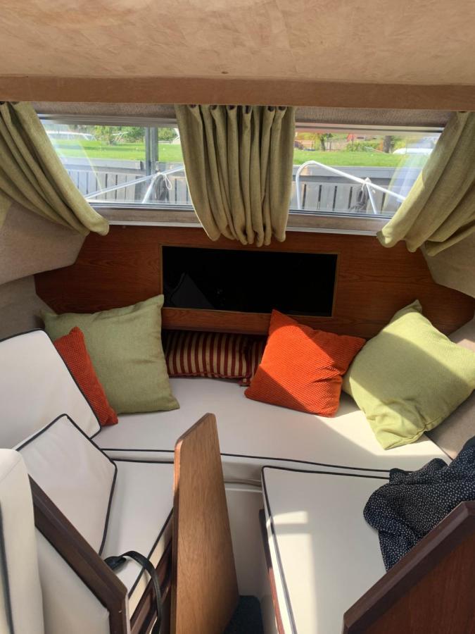 Warmley Barrs Court Beds B&B 외부 사진